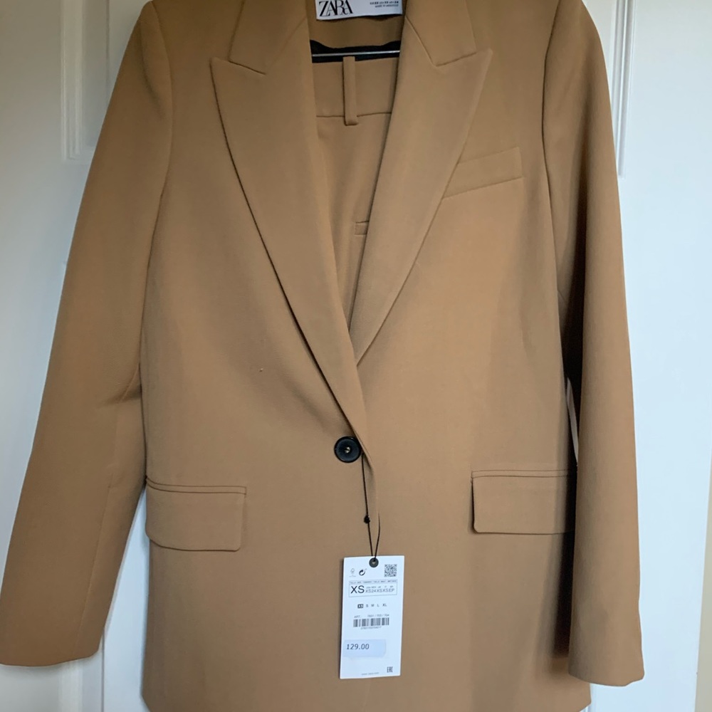 Zara Blazer!  Pants Included!  Complete New Suit!